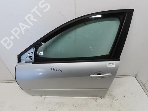 Used Left front door RENAULT LAGUNA III (BT0/1) 1.5 dCi (BT00, BT0A, BT0T, BT1J) (110 hp) 19104313