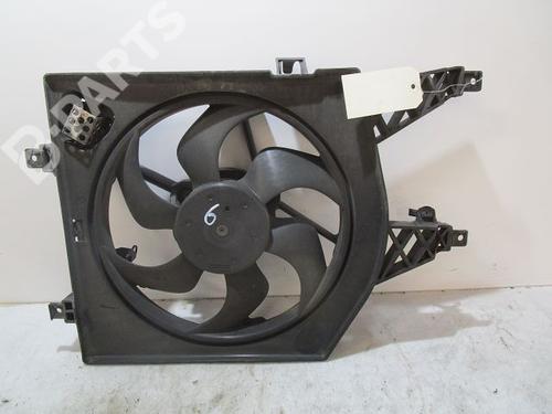 Used Radiator fan RENAULT TWINGO II (CN0_) 1.2 (CN0D) (58 hp) 11425898