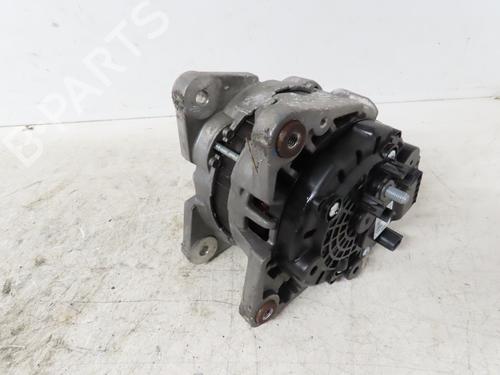 Used Alternator DACIA SANDERO II TCe 90 (B8M1, B8MA, B8AC) (90 hp) 18129752