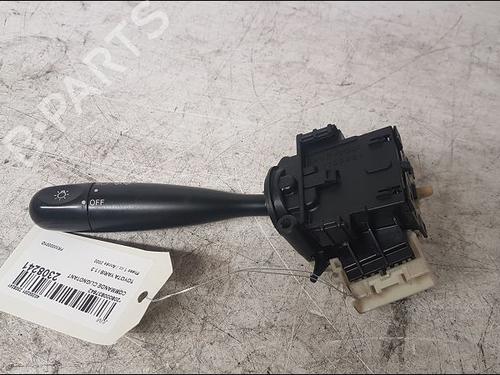 Ratstangsstang TOYOTA YARIS (_P1_) 1.3 (NCP10, SCP12_) (86 hp) 15199893