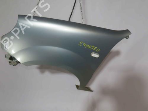 Used Left front fenders Left front fenders 37050209 37050209