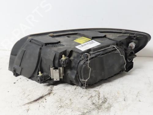 Used Right headlight VOLVO V50 (545) 2.0 CDI (133 hp) 15813482