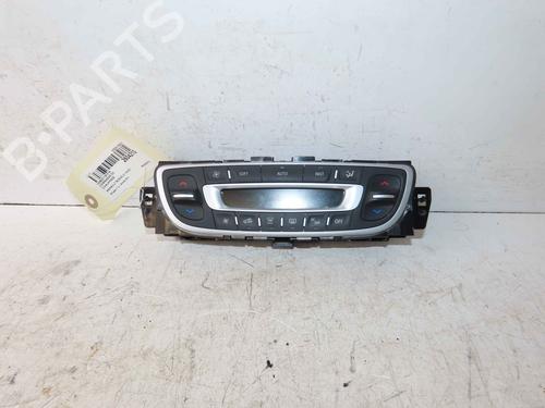 Used Climate control Climate control 37060911 37060911