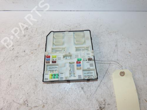 Used Fuse box Fuse box RENAULT SCÉNIC III (JZ0/1_) 1.6 dCi (JZ00, JZ12) (130 hp) 35796521 35796521