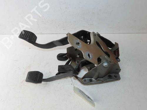Used Pedal Pedal 37056840 37056840