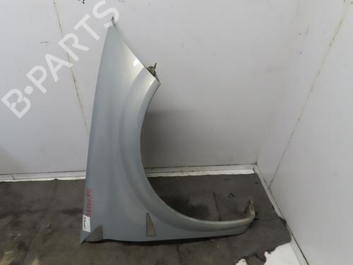 Used Right front fenders RENAULT MEGANE II (BM0/1_, CM0/1_) 1.5 dCi (BM02, BM13, BM2A, CM02, CM13) (101 hp) 19025395
