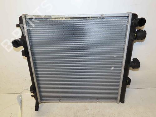 Used Water radiator Water radiator 37050475 37050475
