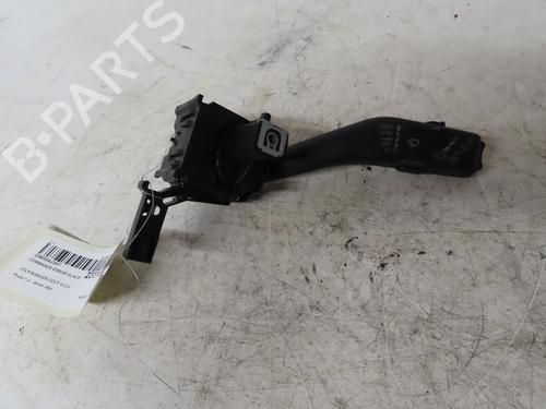 Used Steering column stalk VW GOLF VI (5K1) 2.0 TDI (110 hp) 16671118