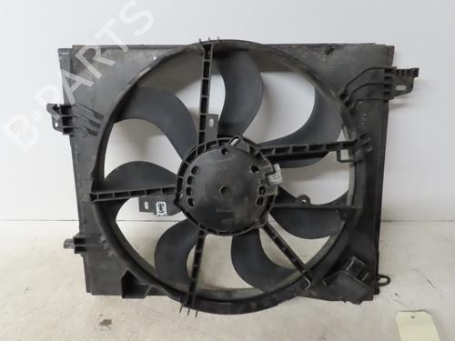 Used Radiator fan RENAULT MEGANE IV Hatchback (B9A/M/N_) 1.5 dCi 90 (B9A1) (90 hp) 17371720