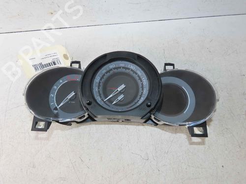 Used Instrument cluster Instrument cluster 37060029 37060029