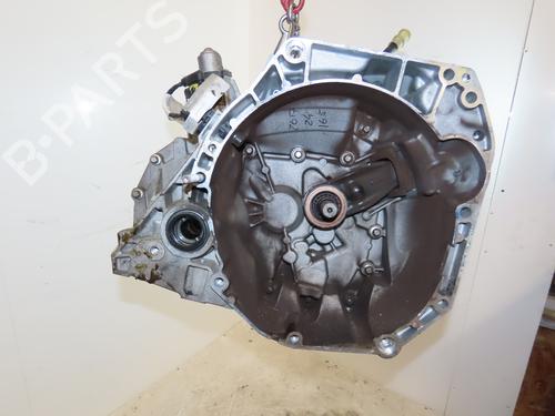 Used Gearbox DACIA SANDERO II TCe 90 (B8M1, B8MA, B8AC) (90 hp) 28685359