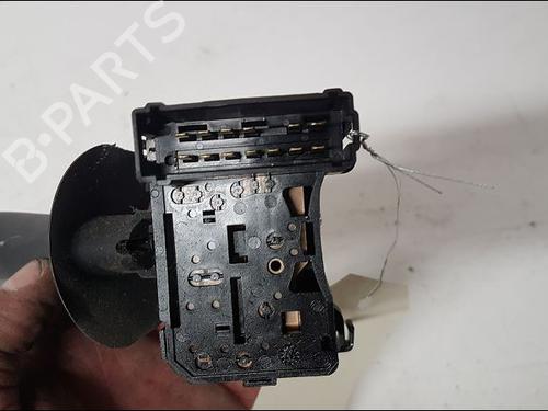 Used Steering column stalk NISSAN PRIMASTAR Van (X83) 2.0 dCi 115 (114 hp) 12538413