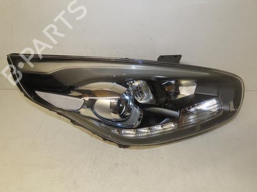 Right headlight KIA CARENS IV 1.7 CRDi | BP26303851C29