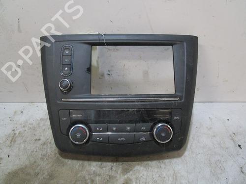 Climate control RENAULT KADJAR (HA_, HL_) 1.2 TCe 130 (HLMR) | BP10945621I5