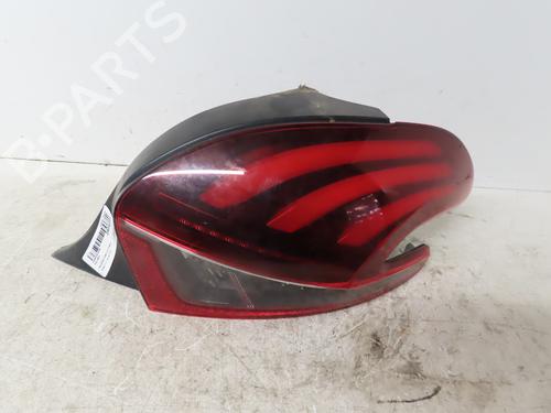 Used Right taillight PEUGEOT 208 I (CA_, CC_) 1.0 VTi (68 hp) 18124295