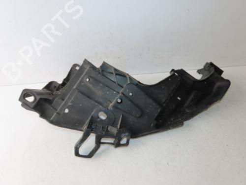 Used Right headlight support Right headlight support RENAULT MEGANE III Hatchback (BZ0/1_, B3_) 1.2 TCe (BZ16, BZ28) (132 hp) 33893688 33893688
