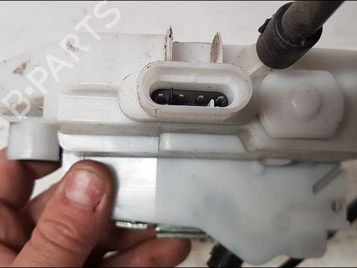 Used Front right lock RENAULT TWINGO II (CN0_) 1.2 16V (CN04, CN0B) (75 hp) 13214163