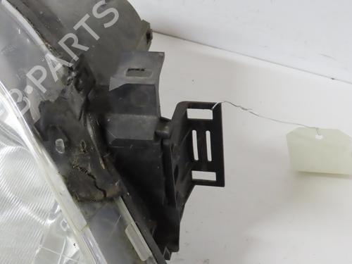 Right headlight FORD MONDEO III (B5Y) 2.0 16V TDDi / TDCi | BP23170719C29 