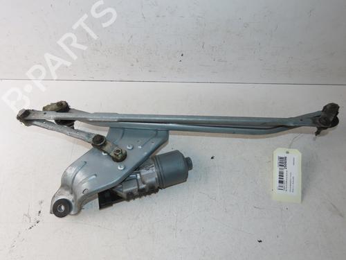 Used Front wiper motor Front wiper motor DACIA SANDERO 1.5 dCi (68 hp) 33135747 33135747
