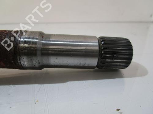 Used Left front driveshaft PEUGEOT 3008 II SUV (MC_, MR_, MJ_, M4_) 1.2 THP/ PureTech 130 (MRHNSM, MRHNSU, MRHNSJ, MRHNYW,... (131 hp) 10942643