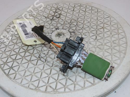 Used Heater resistor PEUGEOT EXPERT Van (VF3A_, VF3U_, VF3X_) 1.6 HDi 90 16V (90 hp) 29152711