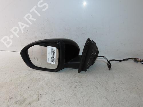 left-mirror-renault-megane-iv-hatchback-b9amn_-2015-34640340 main image