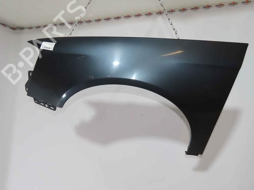 Used Left front fenders Left front fenders 37051640 37051640