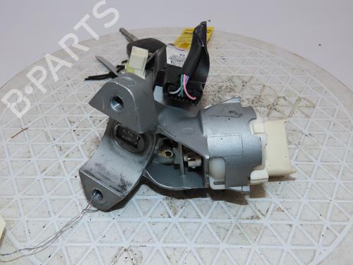 Ignition barrel TOYOTA YARIS (_P9_) 1.4 D-4D (NLP90_, NLP90R) | BP26195836M48