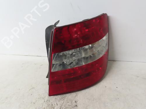 Højre baglygte FIAT STILO (192_) 1.9 JTD (192_XE1A) (115 hp) 18601787