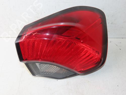 right-taillight-fiat-tipo-hatchback-356_-357_-2016-33135403 main image