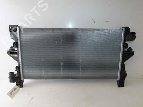 Used Water radiator Water radiator 37055741 37055741