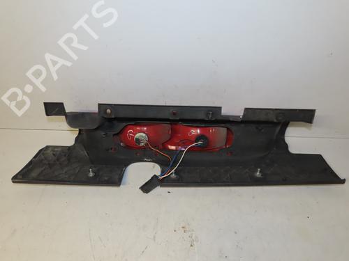 Venstre baglygte RENAULT TRAFIC II Van (FL) 2.0 dCi 90 (FL0H, FL00, FL01, FL0M, FL0P, FL0S) (90 hp) 27665977