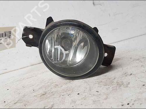 Used Right front fog light Right front fog light 37059477 37059477
