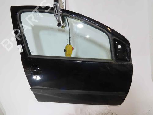 Used Right front door Right front door 37060951 37060951