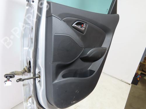 Dør højre bagtil Dør højre bagtil HYUNDAI ix35 (LM, EL, ELH) 2.0 CRDi 4WD (136 hp) 36282713 36282713