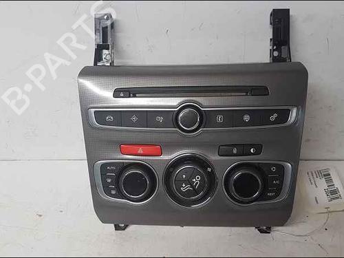 Used Climate control Climate control 37044091 37044091