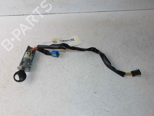 Used Ignition barrel Ignition barrel 37057878 37057878