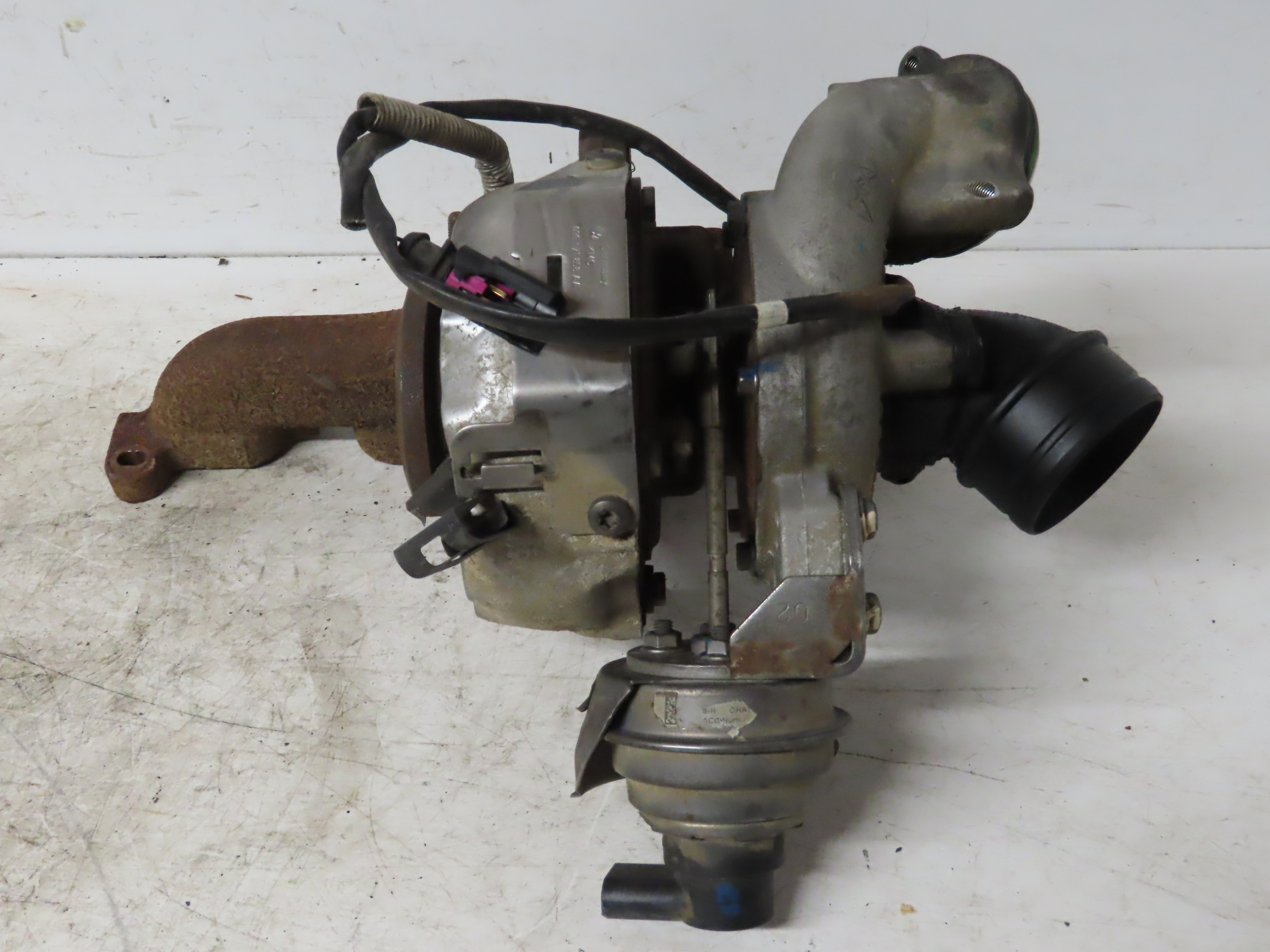 Turbo VW TOURAN (1T3) 1.6 TDI 15742599 | B-Parts 