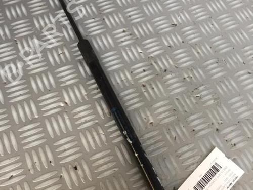 tailgate-lift-support-ford-focus-iii-2010-2011-2012-2013-2014-2015-2016-2017-2018-2019-2020-30068883 main image