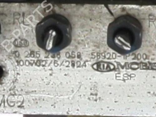 ABS pump KIA VENGA (YN) 1.6 CRDi 115 | BP31803998M43  - Image 6