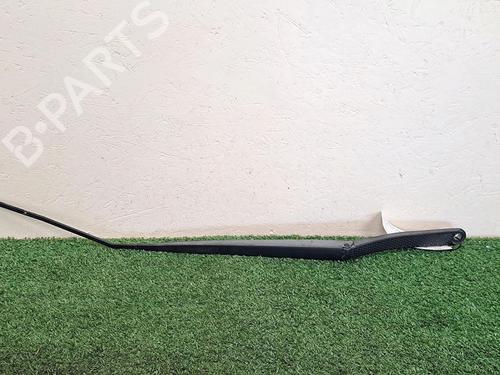 Used Front windshield wiper arm RENAULT CLIO IV (BH_) 1.5 dCi 90 (90 hp) 29948179