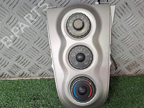 Climate control TOYOTA YARIS (_P9_) 1.4 D-4D (NLP90_, NLP90R) | BP30076670I5 