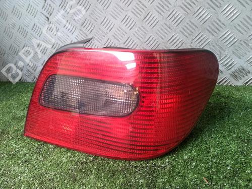 Right taillight CITROËN XSARA (N1) 2.0 HDi 90 (90 hp) 12229112