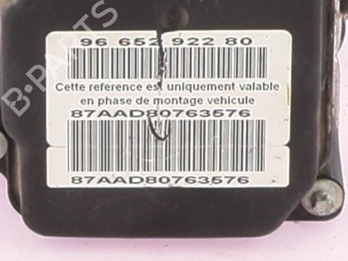 Used ABS pump ABS pump PEUGEOT PARTNER MPV (5_, G_) 1.6 HDi 90 (90 hp) 30545208 30545208