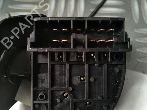 Used Steering column stalk RENAULT TWINGO I (C06_) 1.2 (C066, C068) (58 hp) 30071098