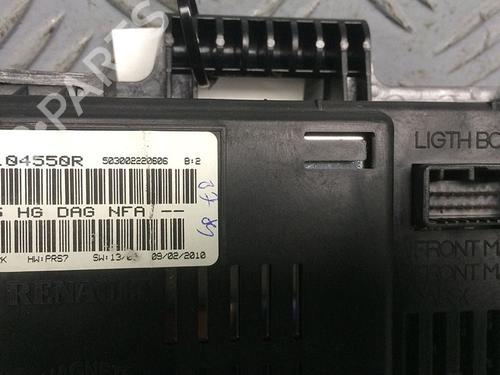 Instrument cluster RENAULT SCÉNIC III (JZ0/1_) 1.5 dCi | BP30068698C47