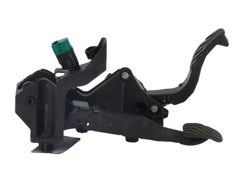 pedal-renault-clio-v-b7_-2019-37730593 main image