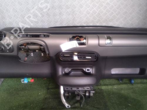 Dashboard CITROËN C4 CACTUS 1.2 VTi 82 | BP30068064C46 