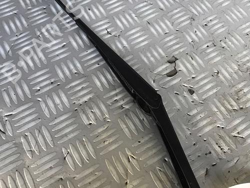 Front windshield wiper arm FORD FIESTA VI (CB1, CCN) 1.4 TDCi | BP30074474C143