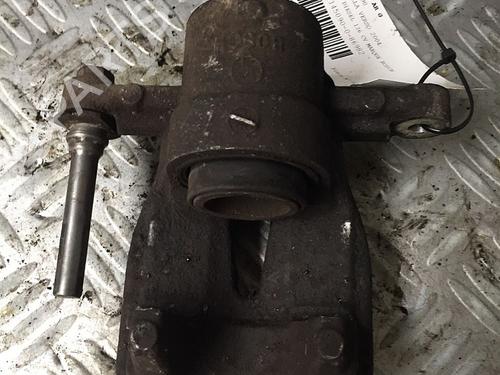 Used Left rear brake caliper TOYOTA COROLLA Verso (ZER_, ZZE12_, R1_) 2.2 D-4D (AUR10_, AUR10R) (136 hp) 30067696